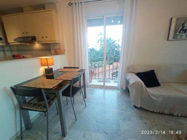 Apartamentos Los Hidalgo Golf มานิลบา ภายนอก รูปภาพ