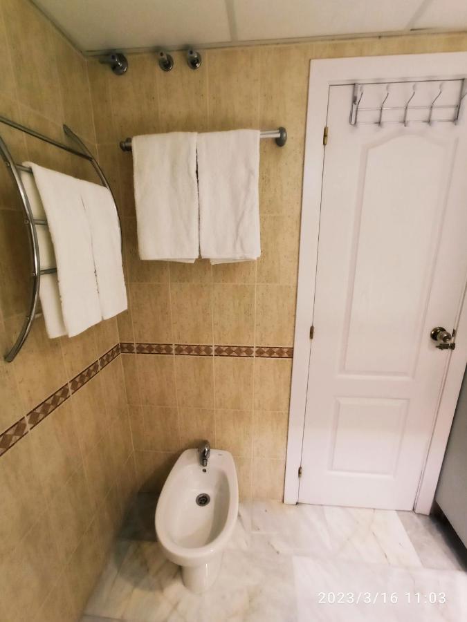 Apartamentos Los Hidalgo Golf มานิลบา ภายนอก รูปภาพ