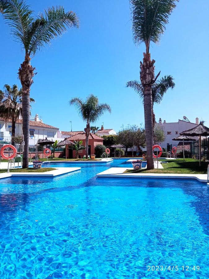 Apartamentos Los Hidalgo Golf มานิลบา ภายนอก รูปภาพ